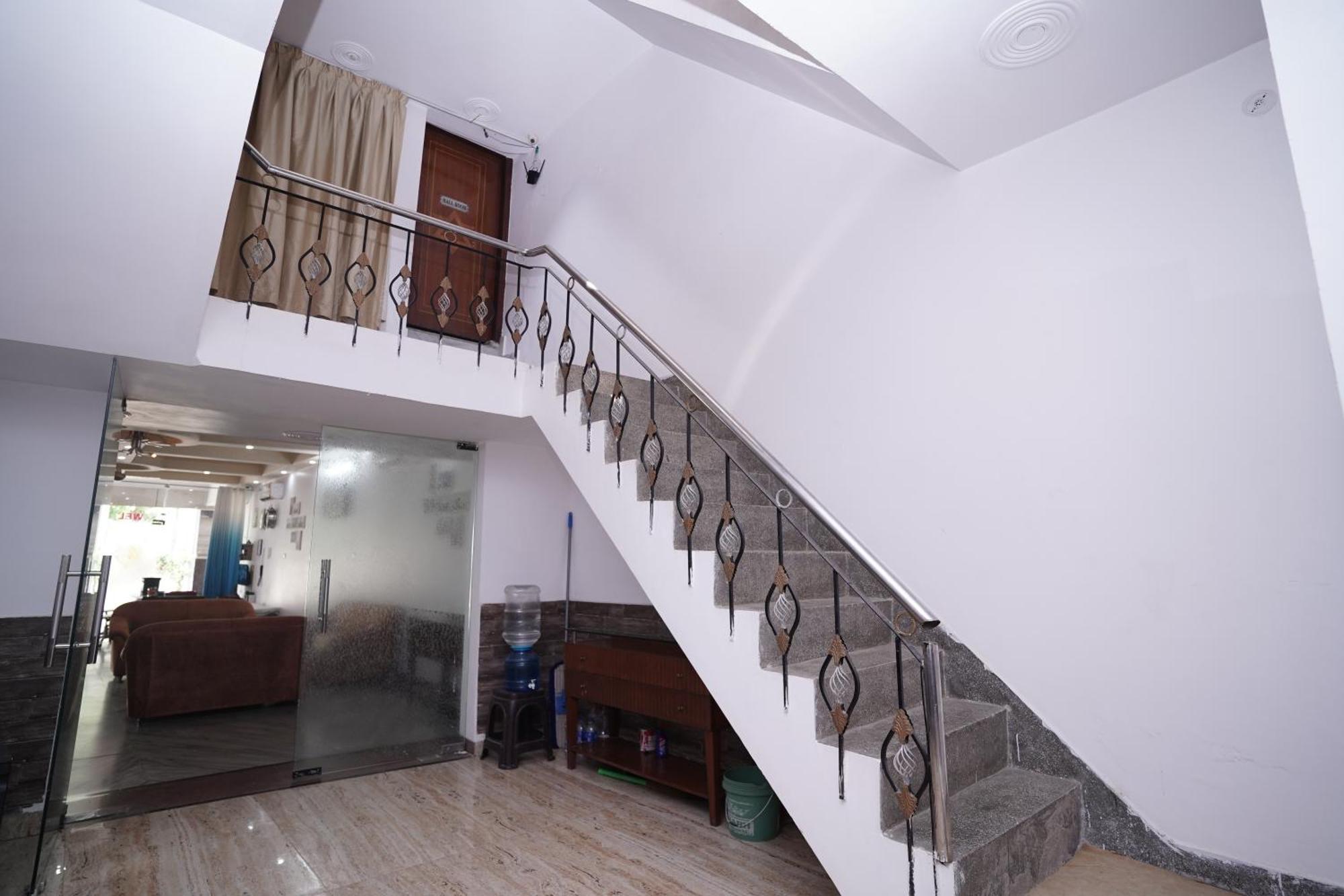 Hotel Lecston @Yashobhoomi Dwarka Sector - 25 Metro Station 德里 外观 照片
