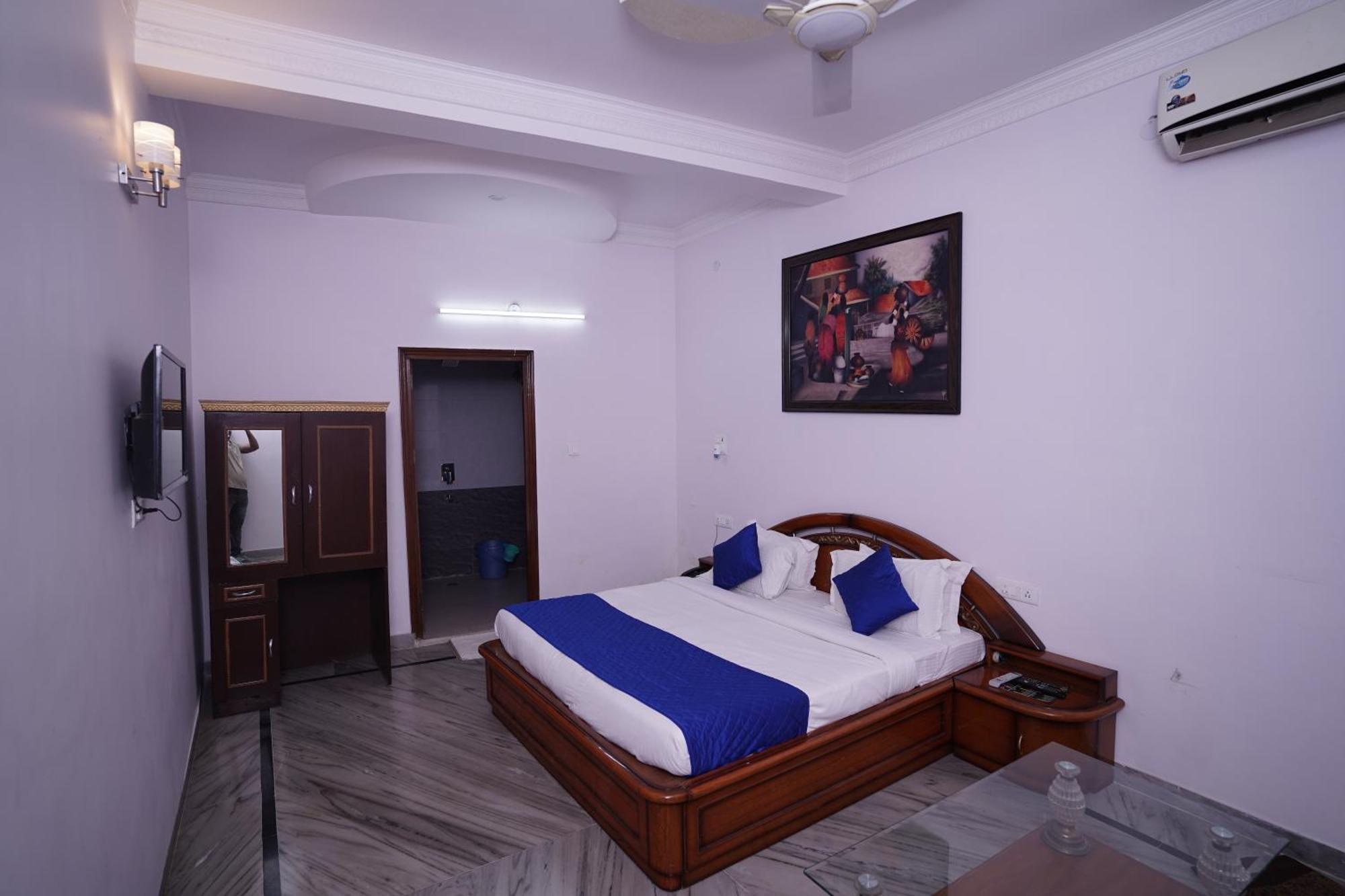 Hotel Lecston @Yashobhoomi Dwarka Sector - 25 Metro Station 德里 外观 照片