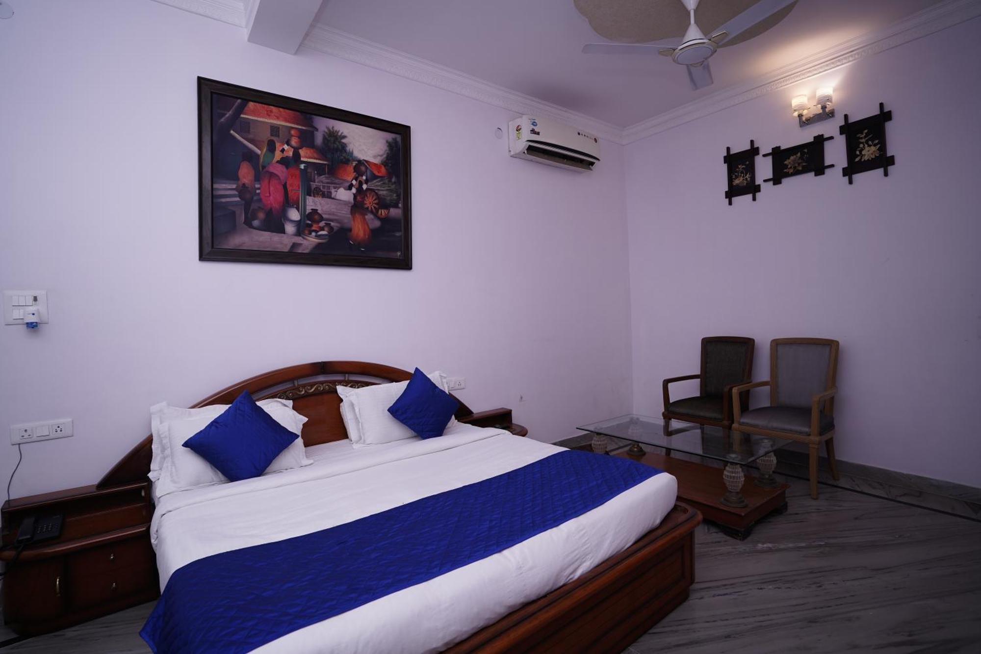 Hotel Lecston @Yashobhoomi Dwarka Sector - 25 Metro Station 德里 外观 照片
