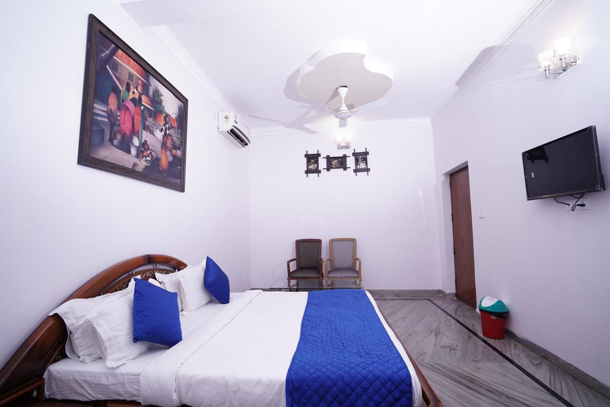 Hotel Lecston @Yashobhoomi Dwarka Sector - 25 Metro Station 德里 外观 照片